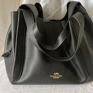 Coach Bucket Bag (Black)